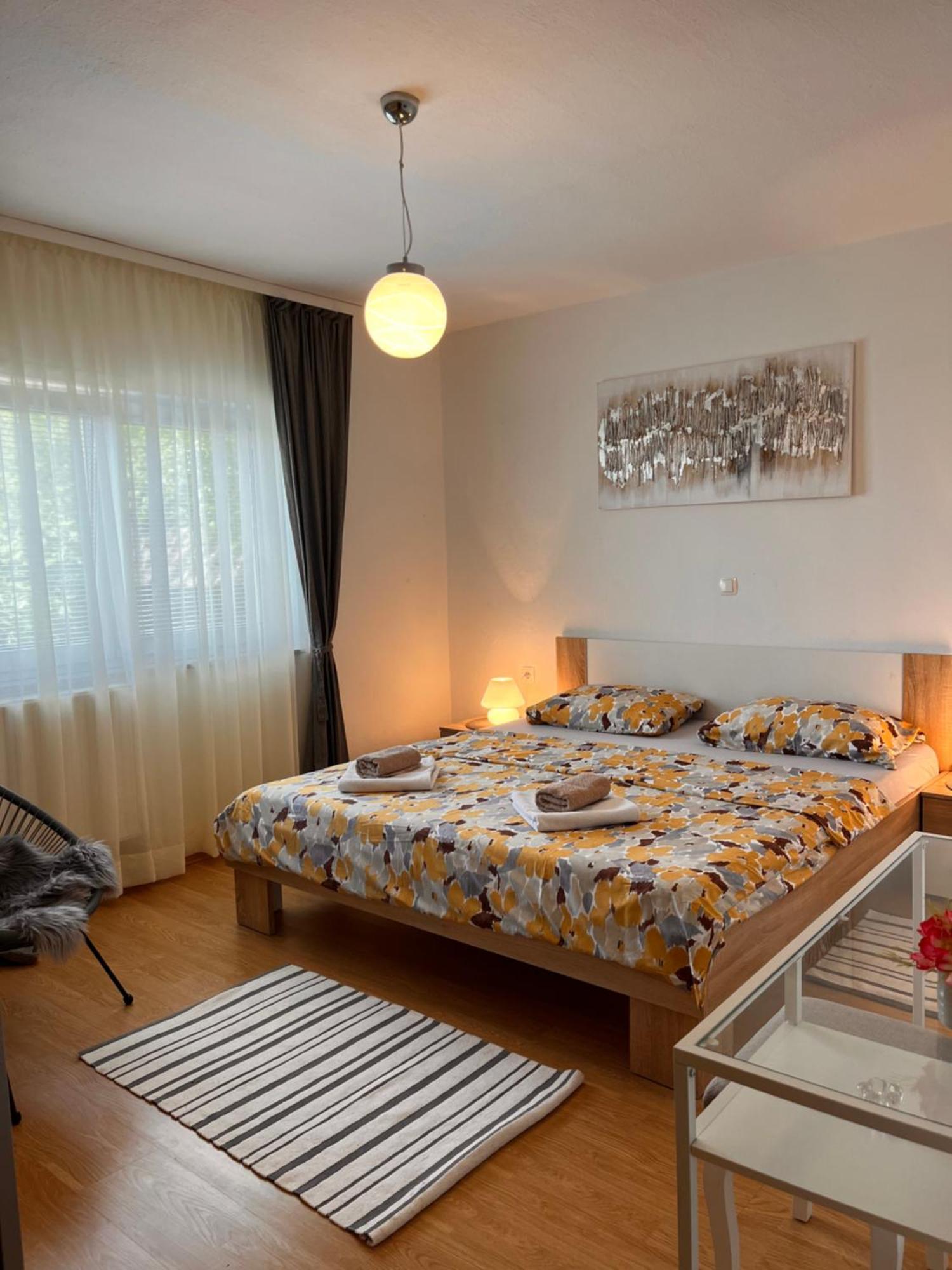Apartment Gabriela Rakovica Exterior foto
